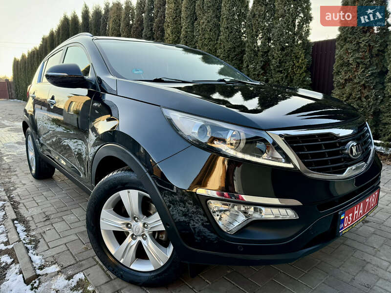 Позашляховик / Кросовер Kia Sportage 2013 в 