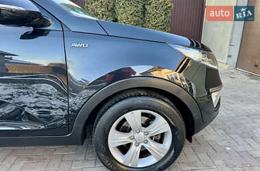 Позашляховик / Кросовер Kia Sportage 2013 в 
