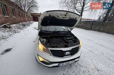 Позашляховик / Кросовер Kia Sportage 2013 в Чернігові