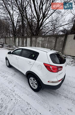 Позашляховик / Кросовер Kia Sportage 2013 в Чернігові