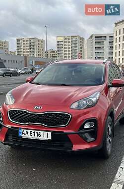 Позашляховик / Кросовер Kia Sportage 2019 в 