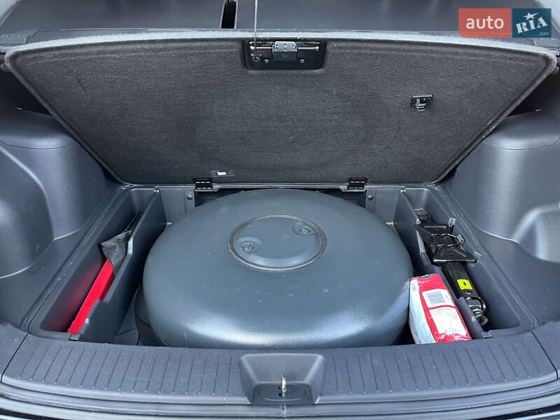 Позашляховик / Кросовер Kia Sportage 2008 в Калуші