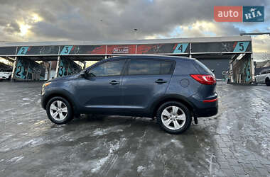 Внедорожник / Кроссовер Kia Sportage 2012 в Полтаве