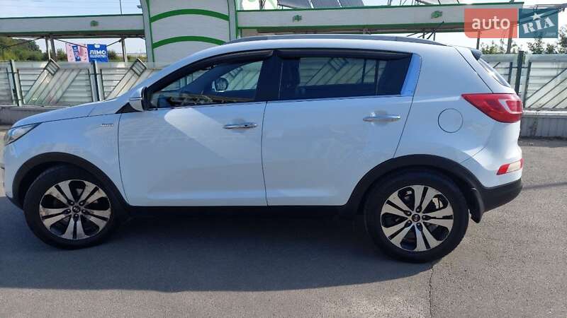 Внедорожник / Кроссовер Kia Sportage 2012 в Тернополе