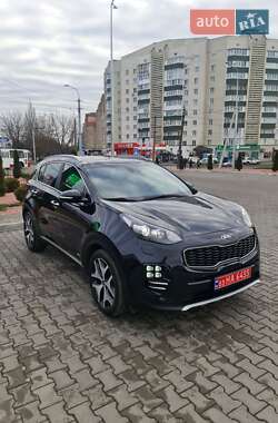 Позашляховик / Кросовер Kia Sportage 2016 в Луцьку