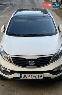 Позашляховик / Кросовер Kia Sportage 2011 в Червонограді