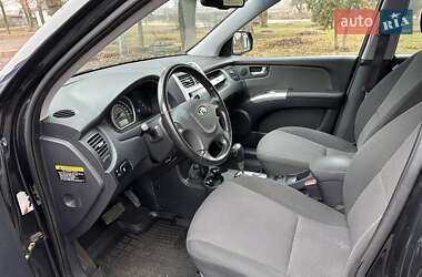 Внедорожник / Кроссовер Kia Sportage 2009 в Лебедине