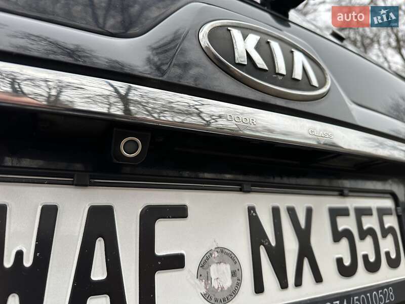 Позашляховик / Кросовер Kia Sportage 2008 в Лебедині