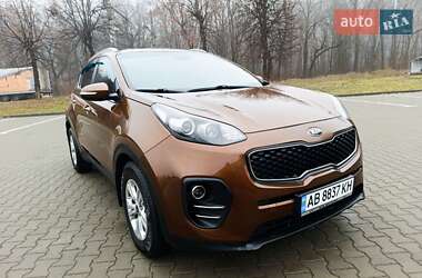 Позашляховик / Кросовер Kia Sportage 2016 в Вінниці