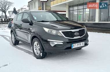 Позашляховик / Кросовер Kia Sportage 2012 в Снятині