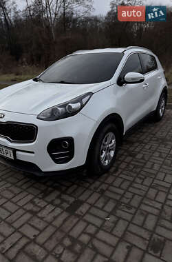 Позашляховик / Кросовер Kia Sportage 2017 в Львові