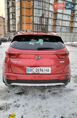 Позашляховик / Кросовер Kia Sportage 2017 в Львові