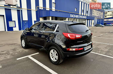 Позашляховик / Кросовер Kia Sportage 2012 в Києві