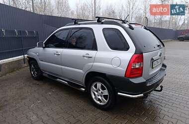 Позашляховик / Кросовер Kia Sportage 2005 в Києві