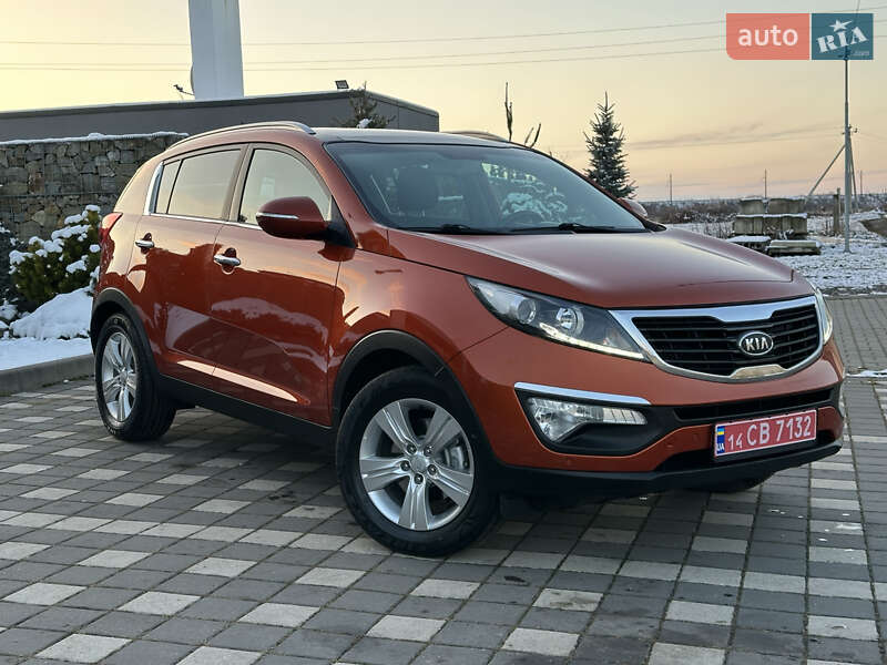 Позашляховик / Кросовер Kia Sportage 2012 в Стрию