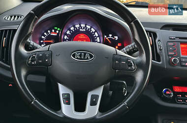 Позашляховик / Кросовер Kia Sportage 2012 в Стрию