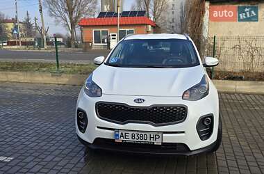 Позашляховик / Кросовер Kia Sportage 2016 в Дніпрі