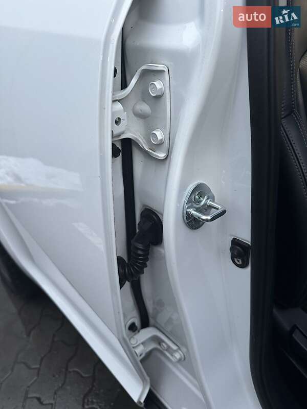 Внедорожник / Кроссовер Kia Sportage 2015 в Луцке