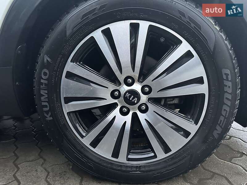 Внедорожник / Кроссовер Kia Sportage 2015 в Луцке