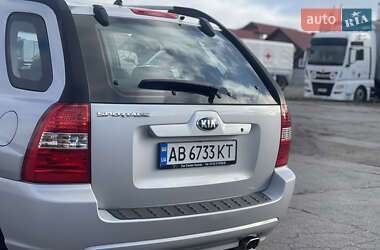 Внедорожник / Кроссовер Kia Sportage 2005 в 