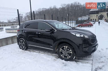 Позашляховик / Кросовер Kia Sportage 2017 в Львові