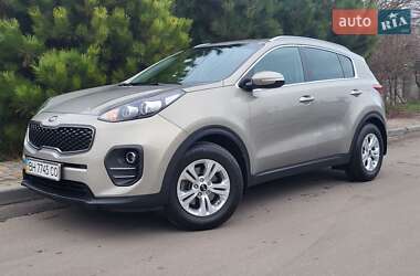 Внедорожник / Кроссовер Kia Sportage 2016 в Одессе