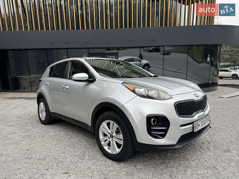 Внедорожник / Кроссовер Kia Sportage 2017 в Одессе