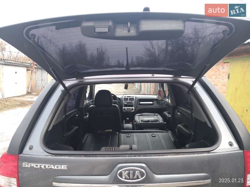 Позашляховик / Кросовер Kia Sportage 2008 в Гадячі