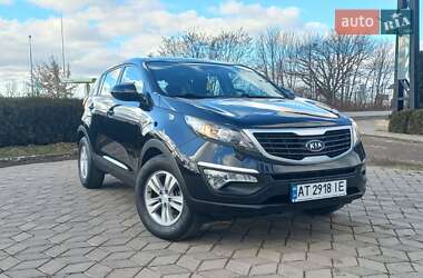 Внедорожник / Кроссовер Kia Sportage 2012 в Снятине