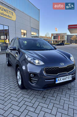 Внедорожник / Кроссовер Kia Sportage 2017 в 
