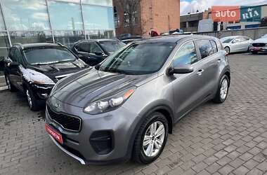 Внедорожник / Кроссовер Kia Sportage 2016 в Полтаве