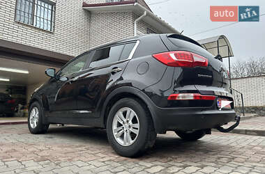 Позашляховик / Кросовер Kia Sportage 2011 в 