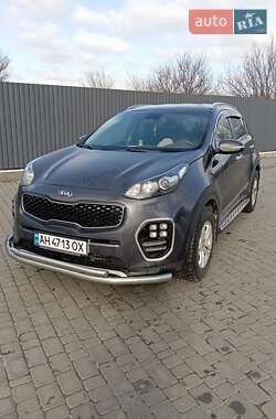 Внедорожник / Кроссовер Kia Sportage 2016 в Кривом Роге