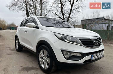 Позашляховик / Кросовер Kia Sportage 2012 в Радивиліві