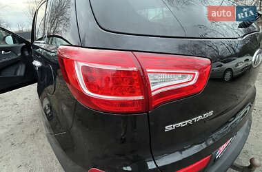 Внедорожник / Кроссовер Kia Sportage 2012 в Староконстантинове