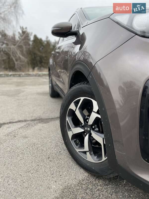 Позашляховик / Кросовер Kia Sportage 2019 в Дніпрі