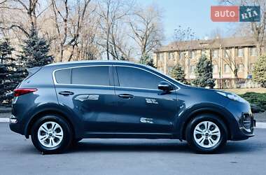 Внедорожник / Кроссовер Kia Sportage 2017 в Днепре