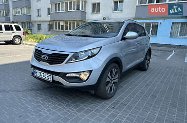 Внедорожник / Кроссовер Kia Sportage 2013 в Полтаве