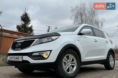 Внедорожник / Кроссовер Kia Sportage 2011 в Киеве