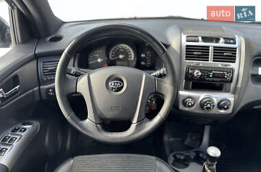 Внедорожник / Кроссовер Kia Sportage 2005 в Киеве