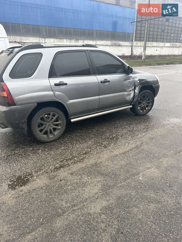 Внедорожник / Кроссовер Kia Sportage 2005 в Сумах фото 3 Внедорожник / Кроссовер Kia Sportage 2005 в Сумах