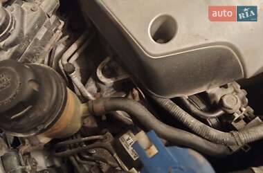 Внедорожник / Кроссовер Kia Sportage 2006 в 