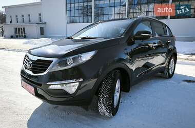 Внедорожник / Кроссовер Kia Sportage 2013 в Решетиловке