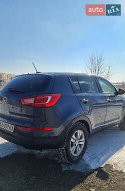 Позашляховик / Кросовер Kia Sportage 2010 в Києві