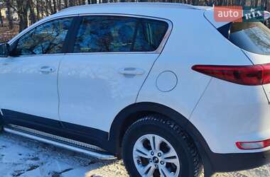 Внедорожник / Кроссовер Kia Sportage 2017 в 