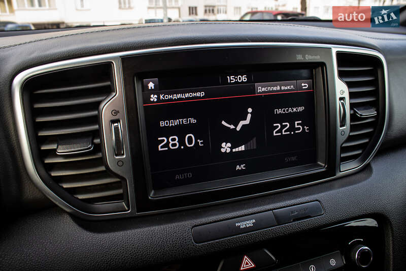 Внедорожник / Кроссовер Kia Sportage 2017 в Львове