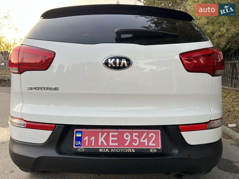 Внедорожник / Кроссовер Kia Sportage 2015 в Луцке