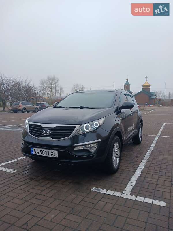 Позашляховик / Кросовер Kia Sportage 2012 в Києві