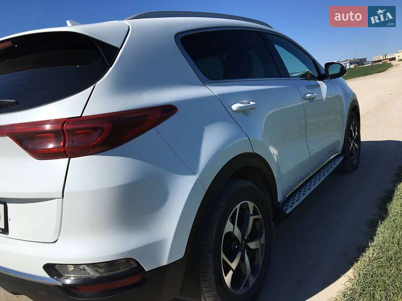 Позашляховик / Кросовер Kia Sportage 2018 в Тернополі