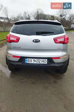 Позашляховик / Кросовер Kia Sportage 2012 в Ізяславі